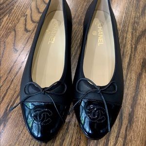 New without tag Chanel Flats Shoe size 41